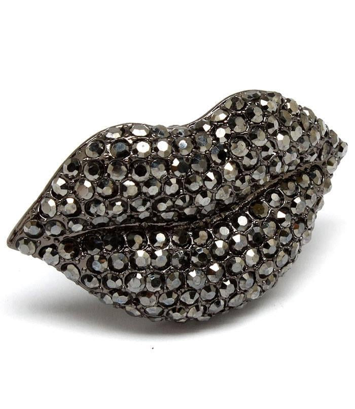 Rhinestone Lip Shape Ring